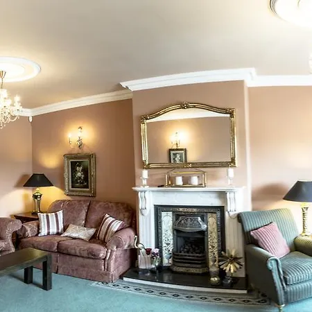 فندق مبيت وإفطار Atlantic 4*