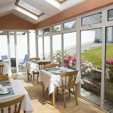 فندق مبيت وإفطار Atlantic 4*