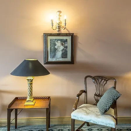 Bed & Breakfast Atlantic 4*